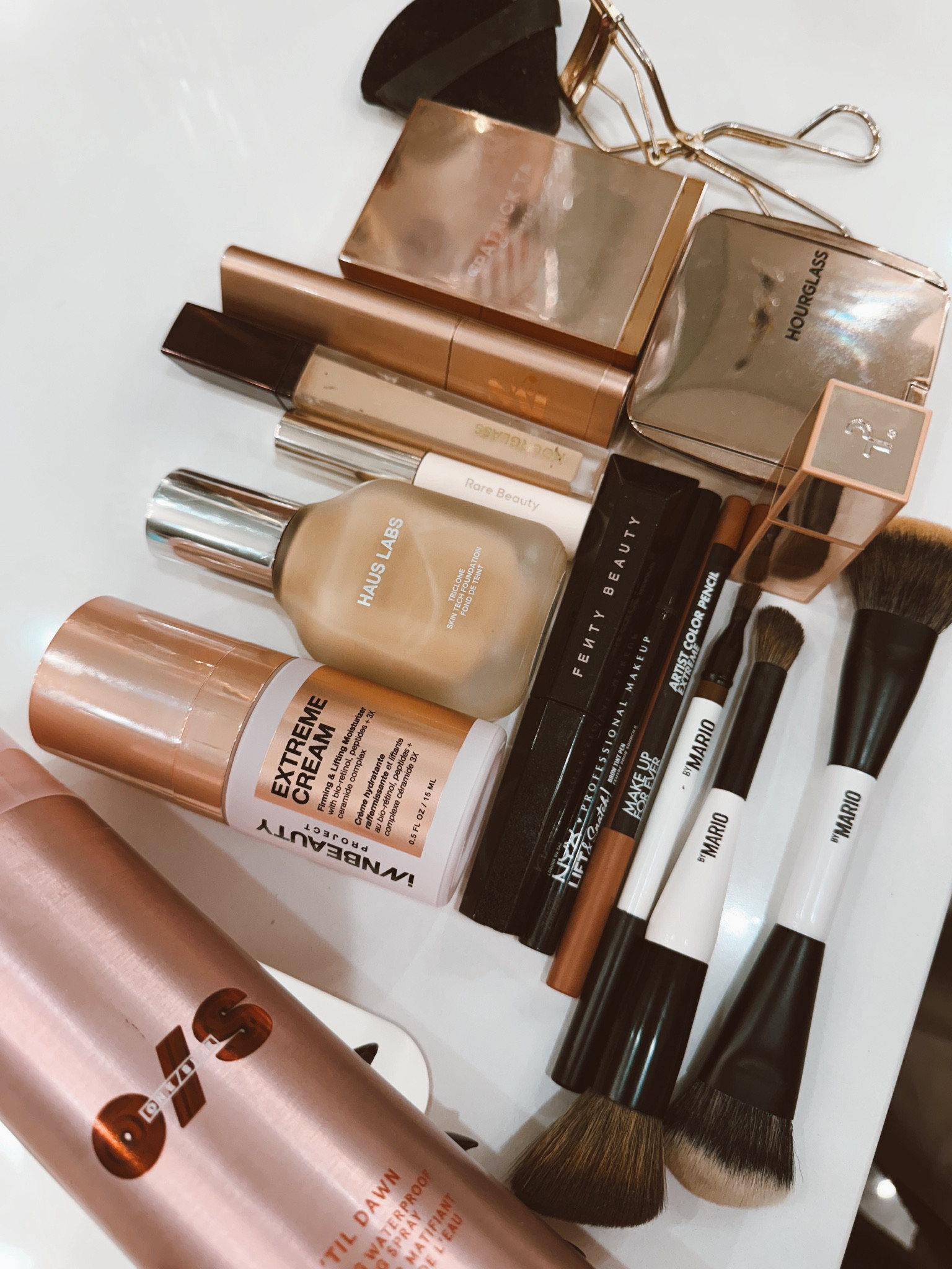 Haus labs - 270
Rare beauty brow
Hourglass cedar
Lys bronzer harmony
Contour stick - sandstone
Rhode blush - she’s sleepy 
Nyx brow pen ash brown
Makeup forever anywhere caffeine
Lipstick - pillow talk 
Buxom Gloss - White Russian 
Hourglass ambient Raidant bronze light
Shishedo curler
F1 & f4 brushes 

#LTKBeauty #LTKSeasonal #LTKSaleAlert