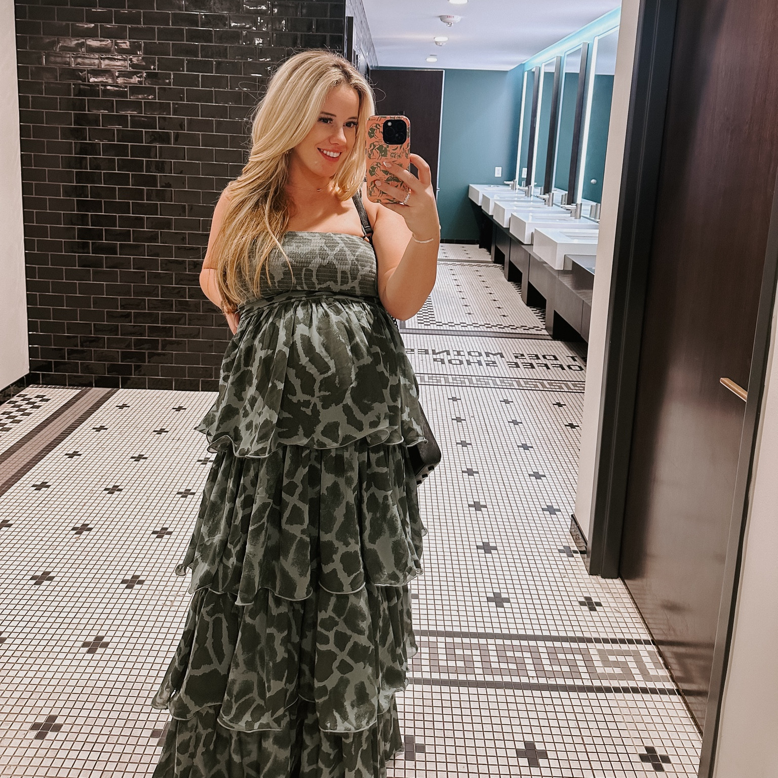 The perfect maternity wedding guest dress!

#LTKbump