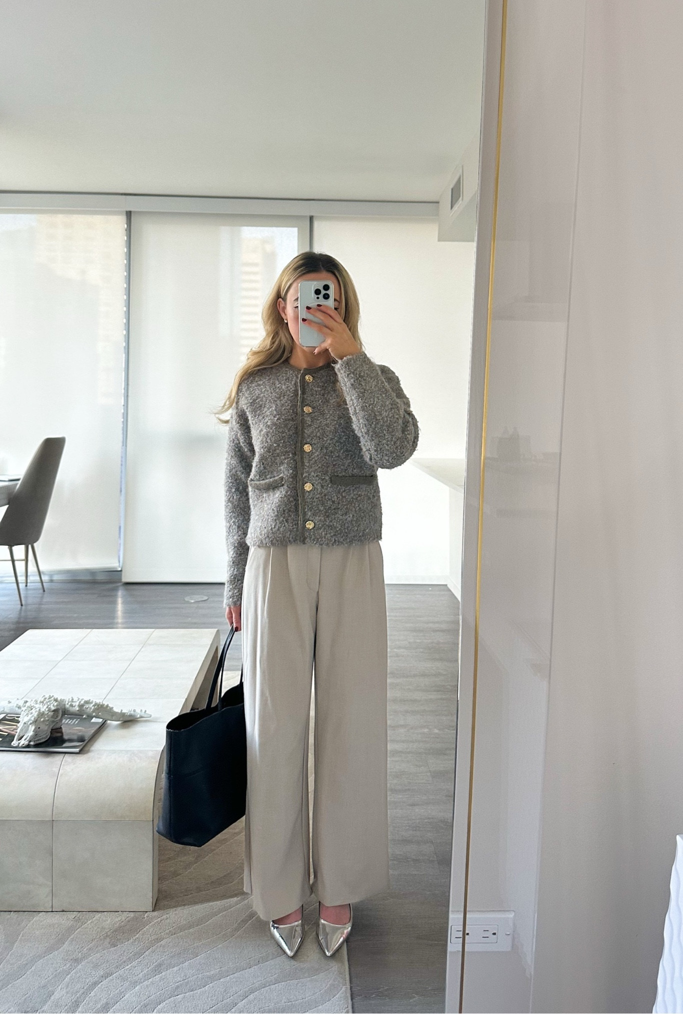 winter workwear outfit/ winter office outfit


Abercrombie Sloane pants, high waisted trouser, petite pants, petite workwear, neutrals, Amazon sweater, winter outfit 

#LTKShoeCrush #LTKWorkwear #LTKStyleTip