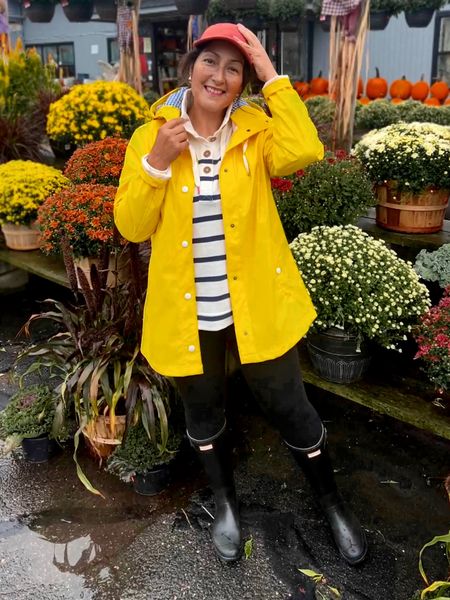 Rainy day outfit. Fall outfit. HUNTER tall rain boots. #fallstyle 

#LTKshoecrush #LTKstyletip #LTKSeasonal