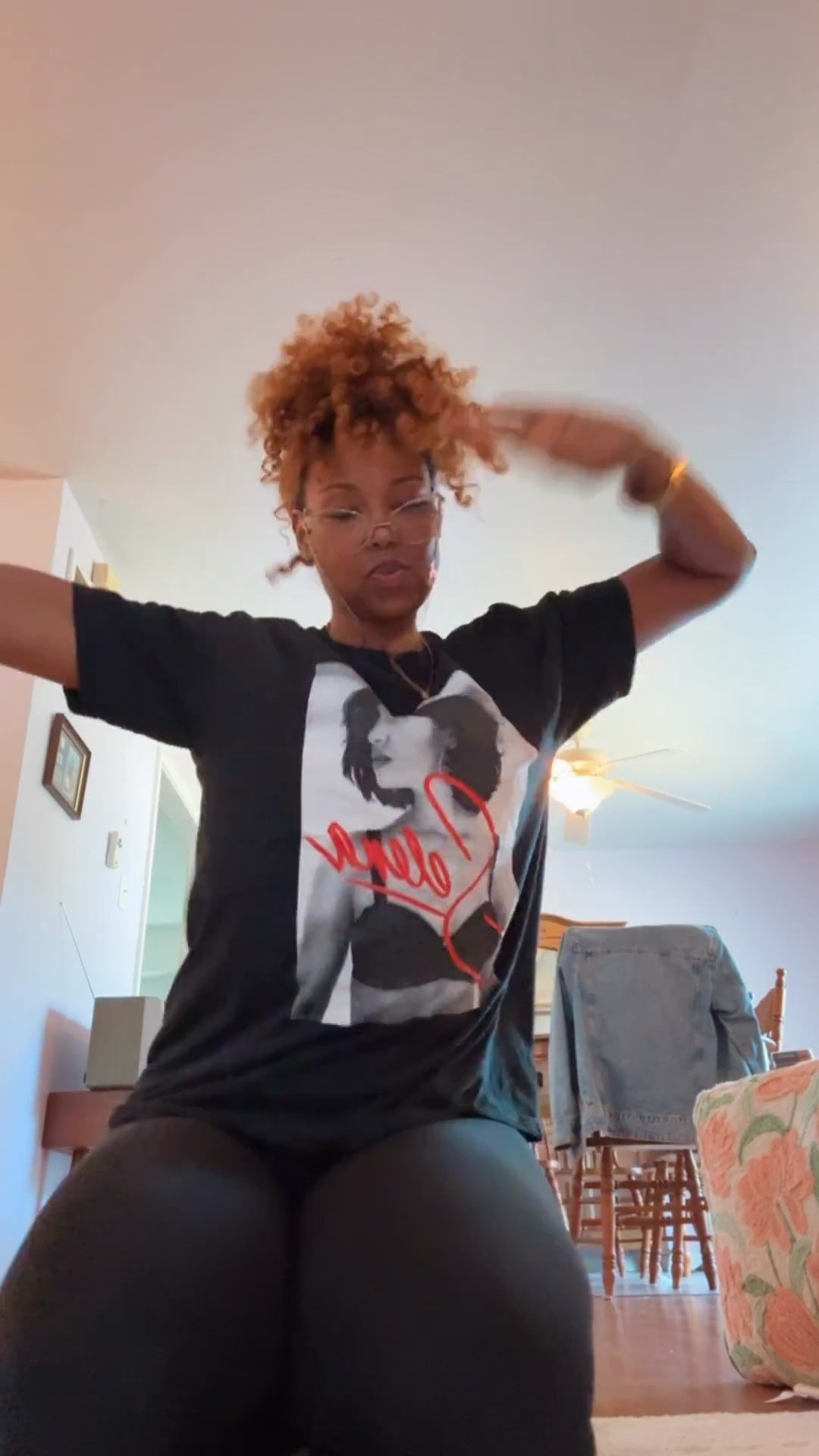 Weekend mood call for weekend casual! Besides it’s almost Selena’s birthday! Also I love a dance break

#saturday #casualwear #glasses

#LTKActive #LTKdayinmylife #LTKTall