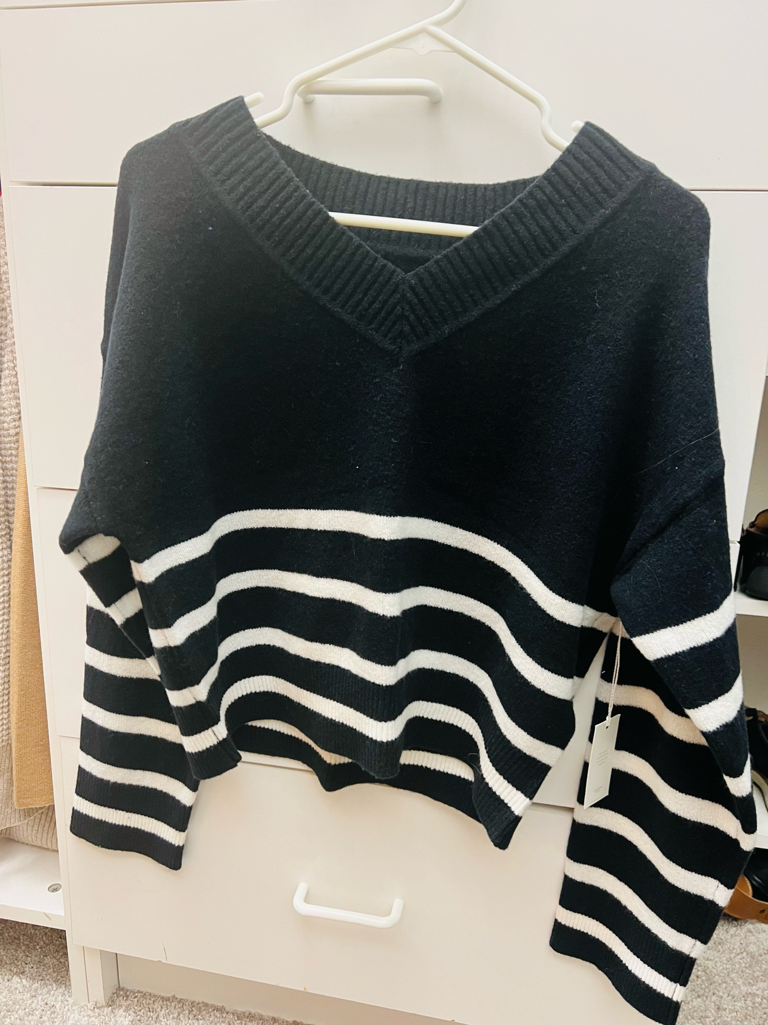 Fall capsule wardrobe. I love this sweater for my fall outfits! So many ways to style this sweater. #abercrombie 

#LTKSale #LTKstyletip #LTKsalealert