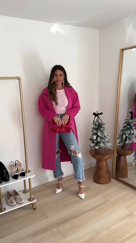 Casual Valentine's Day outfit: pink fitted long sleeve top, one of my favorite pairs of denim jeans, a pink oversized jacket, white pumps, and a rose embellished bag.

VDAY outfit | Valentine's Day outfit ideas | pink outfit | Valentine's Day tops | pink top | going out outfit | VDAY dinner outfit | revolve | Amazon 

#LTKVideo #LTKMostLoved #LTKstyletip