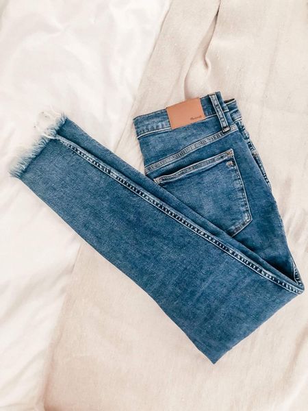 Madewell-9, Madewell jeans, all things denim, straight jeans, wide-leg jeans, skinny jeans, crop jeans, vintage jeans

#LTKworkwear #LTKtravel #LTKSale