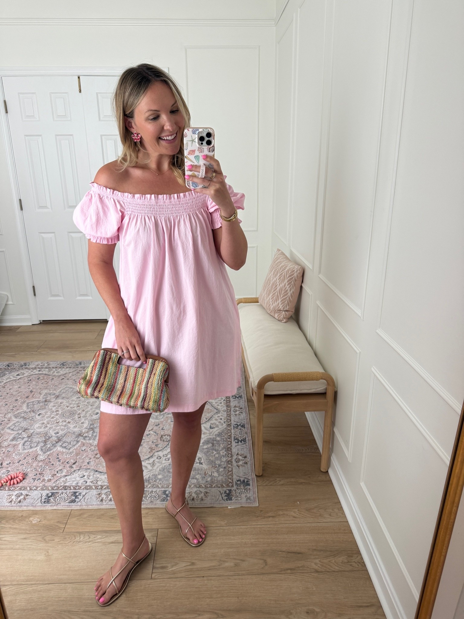 Can be worn on or off the shoulders! So cute for a summer date night! Wearing a med