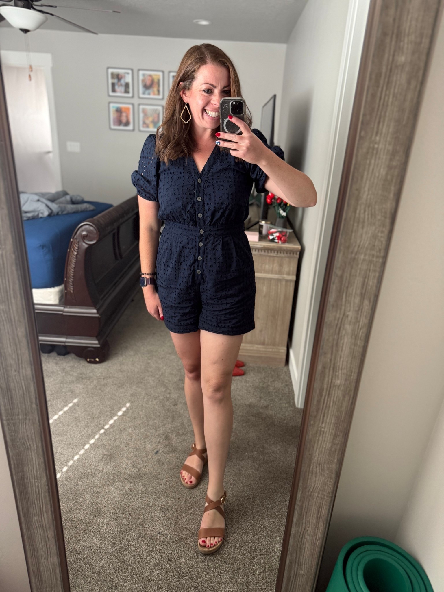 This romper was perfect to teach in today. Between the eyelet detail, pockets, and the cinched in waist, it’s the best! 

Romper: Loft, 8
Shoes: Papillio, TTS 
Earrings: Kendra Scott 


#LTKWorkwear #LTKMidsize #LTKShoeCrush