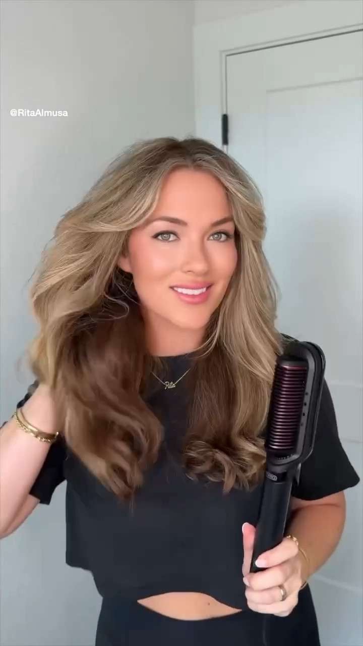 ✨Sleek hair in minutes with the TYMO FLIPRO Hair Straightening Comb 💁🏽‍♀️🔥 This game-changing tool not only gives salon-quality results at home, but also protects your hair with anti-scald tech and even heat distribution—no frying, no frizz 🙌🏽
You can achieve three gorgeous styles with just ONE tool:
 💫 Glossy straight-sleek 💨 Voluminous blowout look 🌊 Soft flat iron waves

I love working with brands that truly care about hair health and quality, and TYMO never disappoints 💖
Want to try it yourself?
 Drop a “link” in the comments and I’ll DM you the shopable link + my exclusive discount code 🛍️💸
 #TYMOFLIPRO #HairGoals #HealthyHair #Ad #TYMOPartner #HairCareTools #SleekHair #FlatIronWaves #BlowoutAtHome