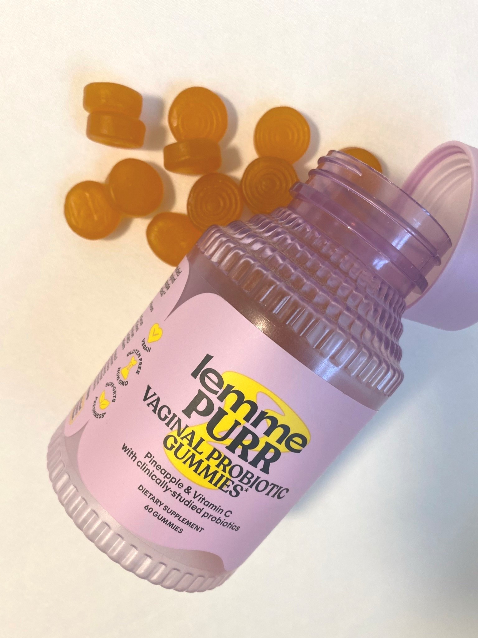 A vitamin gummy that tastes like candy…yes please!! This is one thing I don’t forget to take because it tastes so good. 
#lemmepurr 

#LTKFindsUnder50