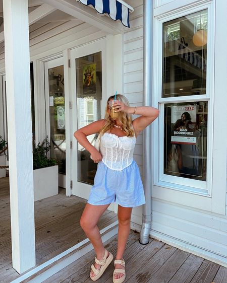 The perfect spring time coffee run outfit from pretty little thing 

#LTKstyletip #LTKSeasonal