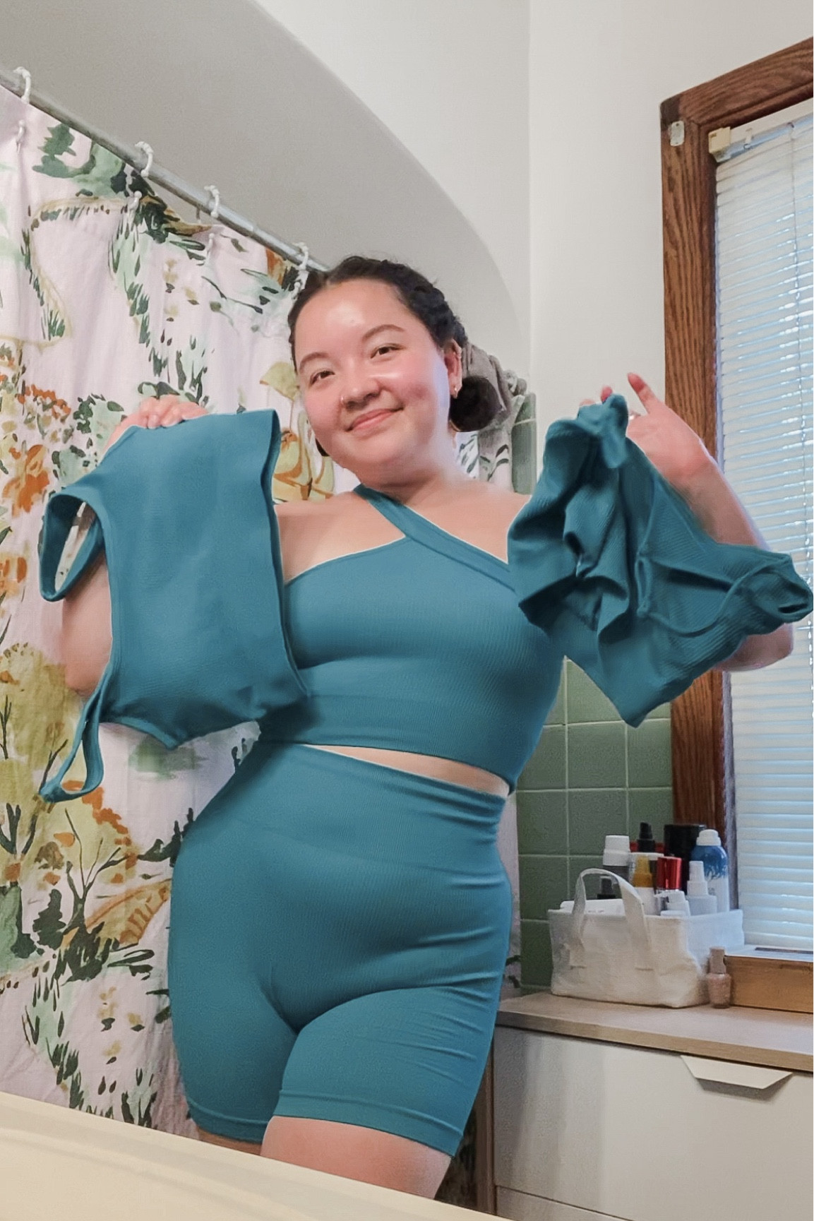 Amazon workout set, matching workout set, OQQ set, Amazon finds