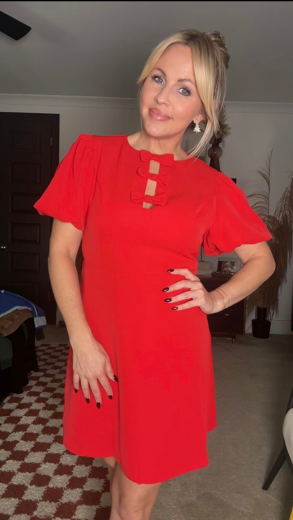 The perfect holiday dress and under $50 🙌🏻 grab now for a last minute holiday party dress or save for Valentine’s Day. Either way you’re gonna look gorgeous ❤️

#styletip #reddress #fashion #holidaystyle 

#LTKootd #LTKHoliday #LTKFindsUnder50