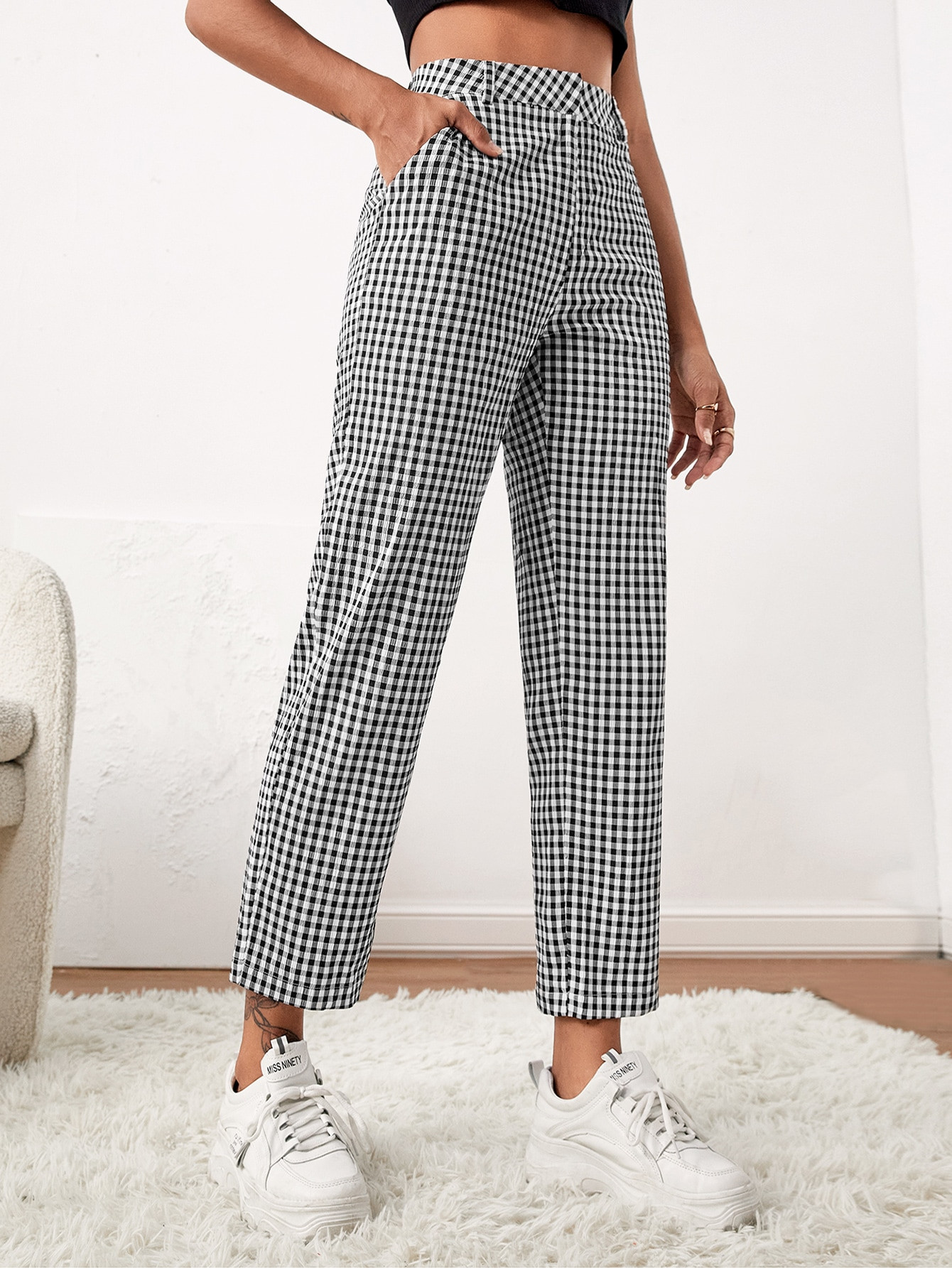 SHEIN EZwear Gingham Print Slant Pocket Straight Leg Pants | SHEIN
