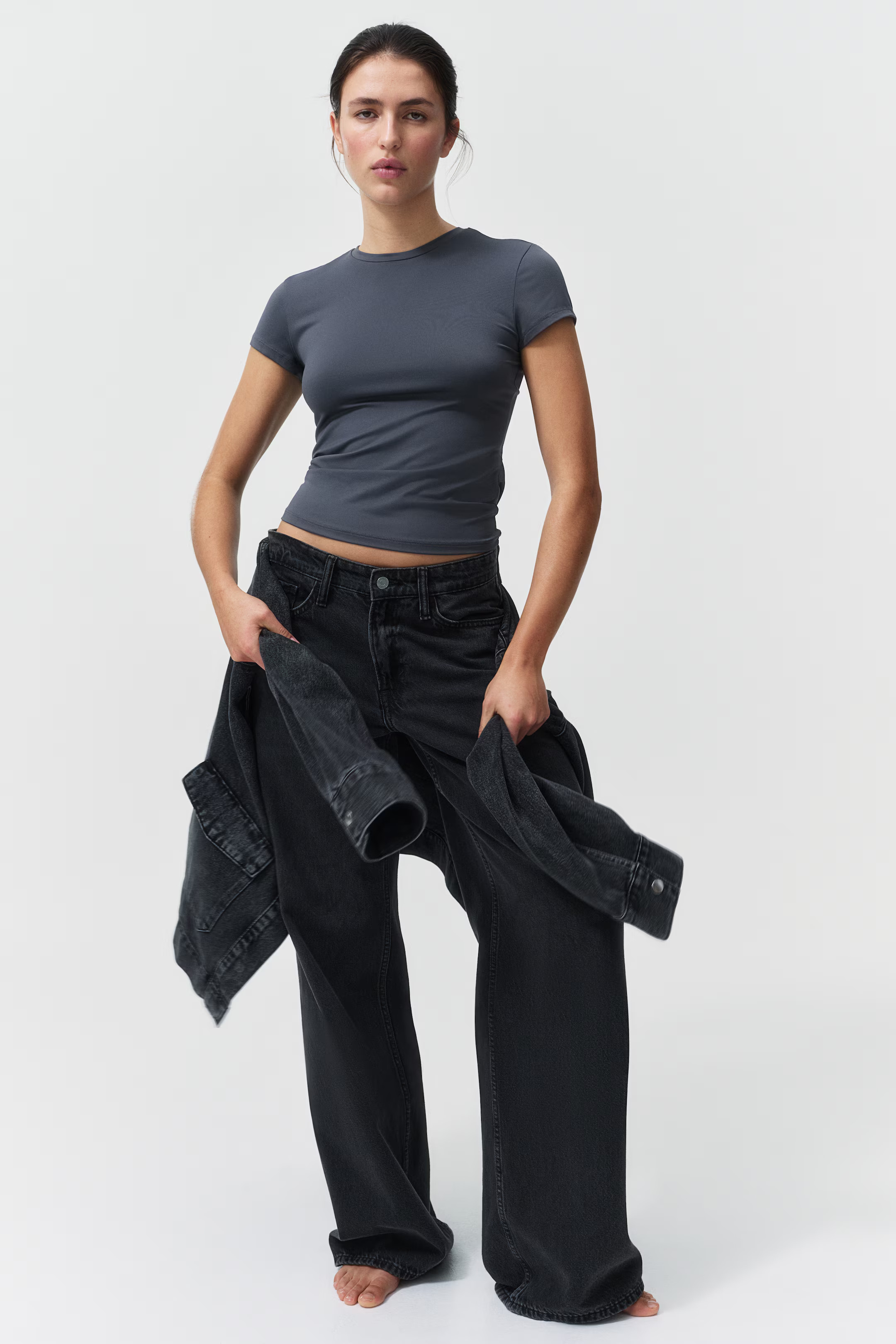 Fitted microfibre T-shirt | H&M (UK, MY, IN, SG, PH, TW, HK)