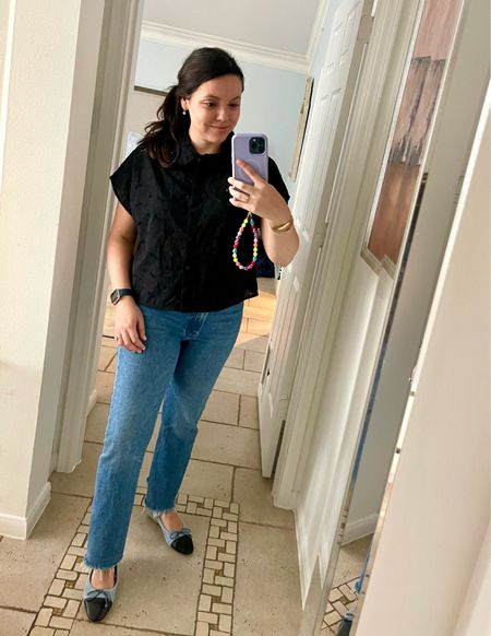 Affordable black eyelet collared shirt, camp shirt  - cropped fit, so wearing a medium for length. Under $30
See through, I wore a black bra and high waisted jeans and felt comfortable! 
Wear with a tank if needed
Mother denim and A. Soliani Como flats (size down) 
Travel day outfit 



#LTKtravel #LTKstyletip #LTKfindsunder50