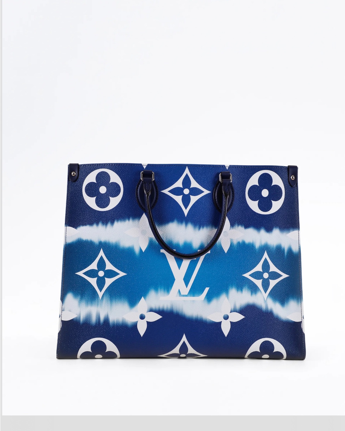 Currently in Closet from Vivrelle! 

https://www.vivrelle.com/products/escale-onthego-gm-tote

‼️referral code: QRQMHM8W3Y

#LTKItBag #LTKSaleAlert #LTKSeasonal