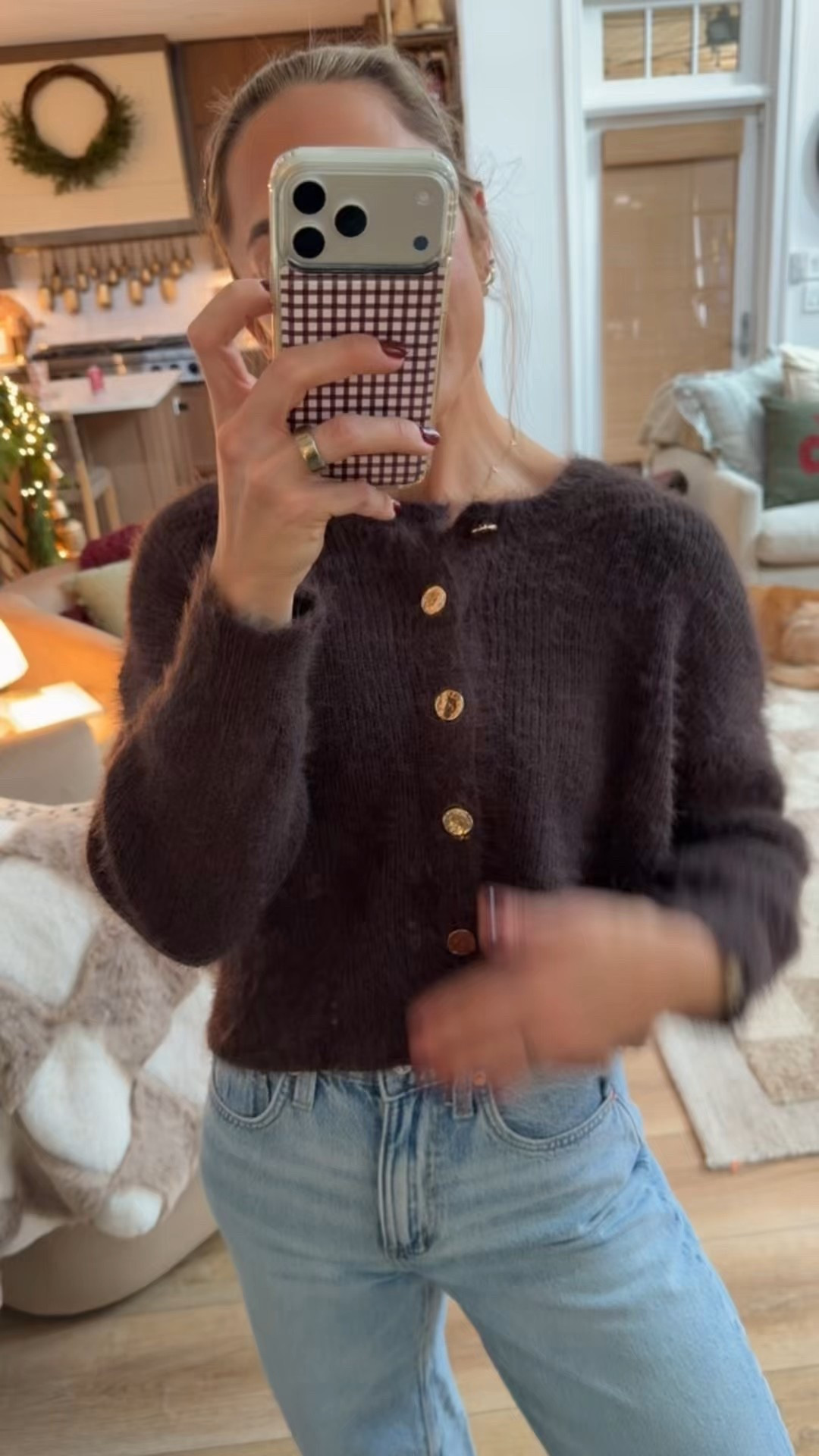 Pink Lily Cyber Monday sale - 50% off site-wide w/ code HOLLEY ✨🤎 excluding door busters as they’ll already be marked down! Happy Shopping 🎁

Brown fuzzy cardigan - S
Cable knit half zip: S
Striped cardigan - M

Sale / gift ideas for her / pink lily / holiday shopping / Holley Gabrielle  

#LTKSaleAlert #LTKGiftGuide #LTKCyberWeek