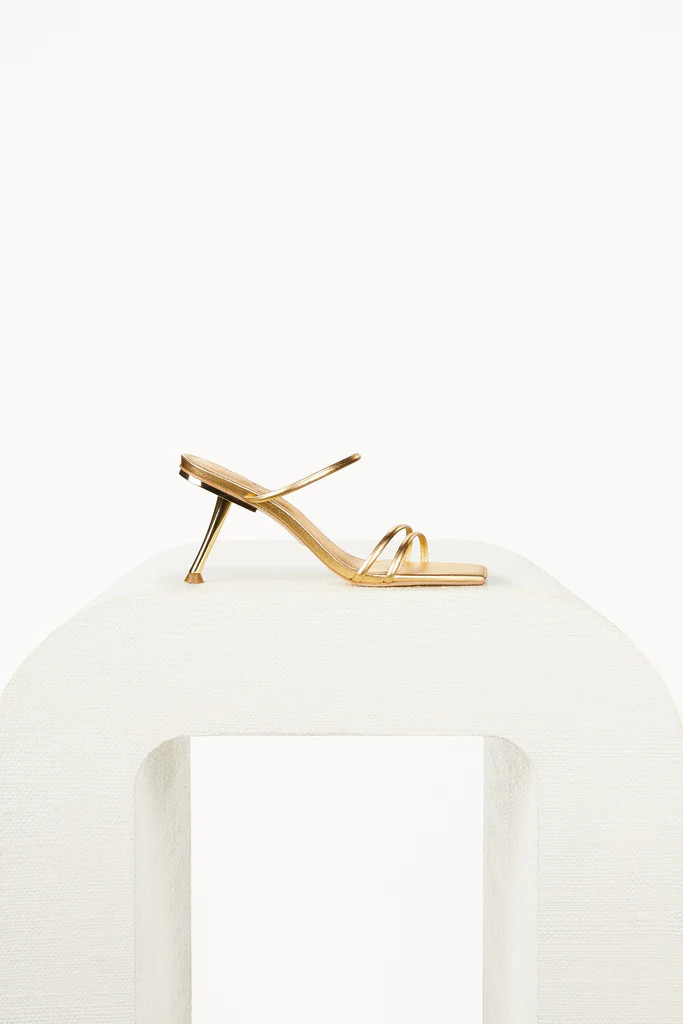 LYDIA SANDAL - GOLD | Cult Gaia - US