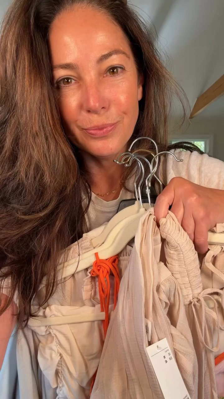 Realistic @hm haul for you guys! I get a lot of requests for this and wanted to share a recent order! Some keepers, some returns. Which one would you keep?! #fashionover40 #fashionover50 #hmhaul

#LTKMidsize #LTKOver40 #LTKgrwm
