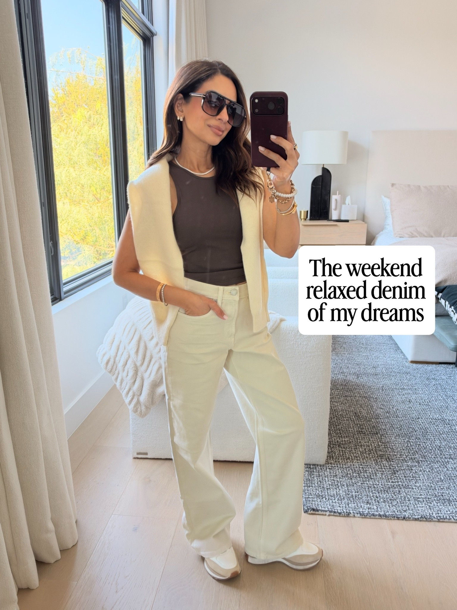 The denim you’ll want to wear on repeat 🤍 Loving these relaxed ecru jeans from @vuori! The perfect mix of casual, comfy, and effortlessly chic. That neutral shade makes them so easy to style, and the relaxed fit gives them that cool, laid-back feel while still looking elevated. A great closet staple for sure! #vuoripartner