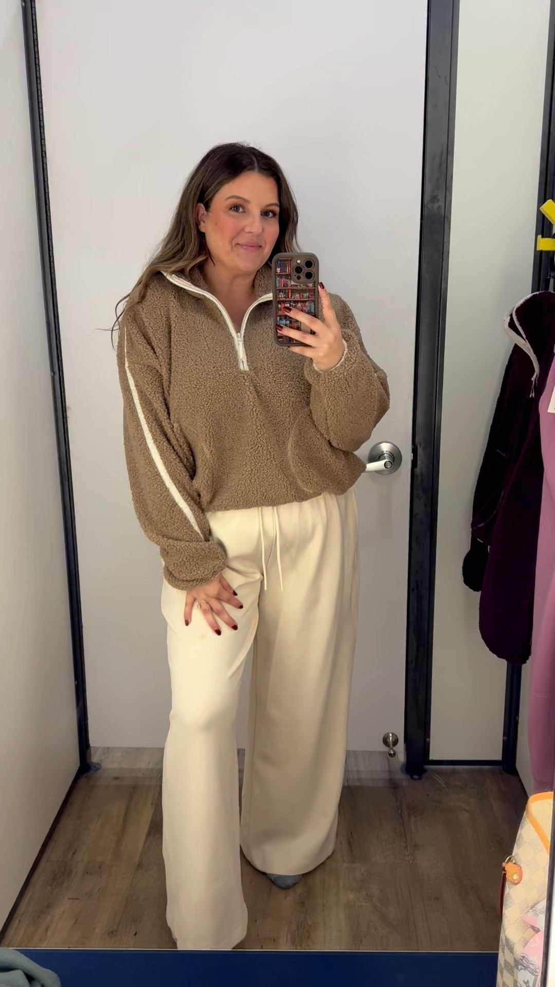 Comfy outfit from old navy. Material is very soft and cozy. I

#LTKMidsize #LTKFindsUnder50