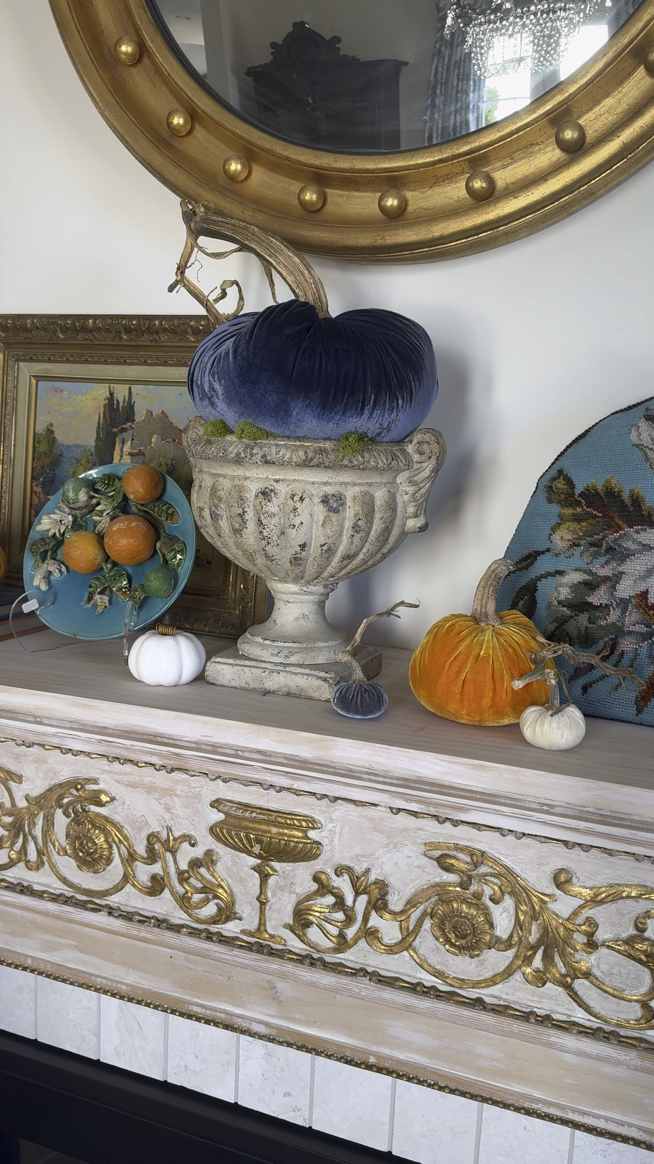 Velvet pumpkins fall mantel decor ideaas

#LTKHome