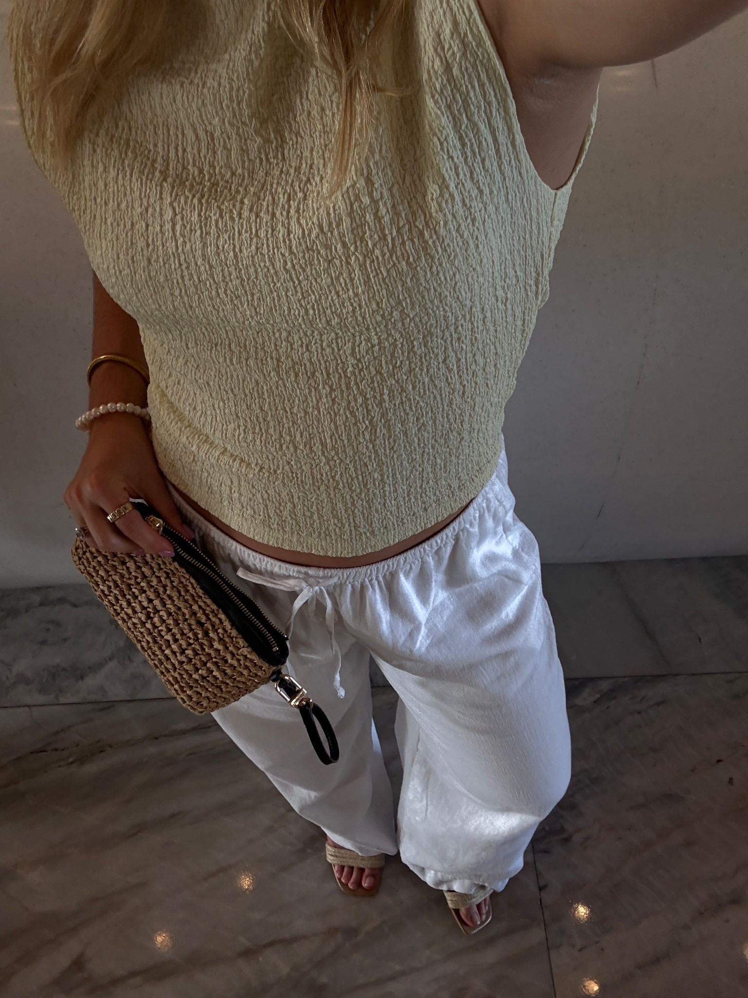 💛dinner fit! You’ll be catching me in linen pants all summer 

#LTKSeasonal #LTKTravel #LTKStyleTip