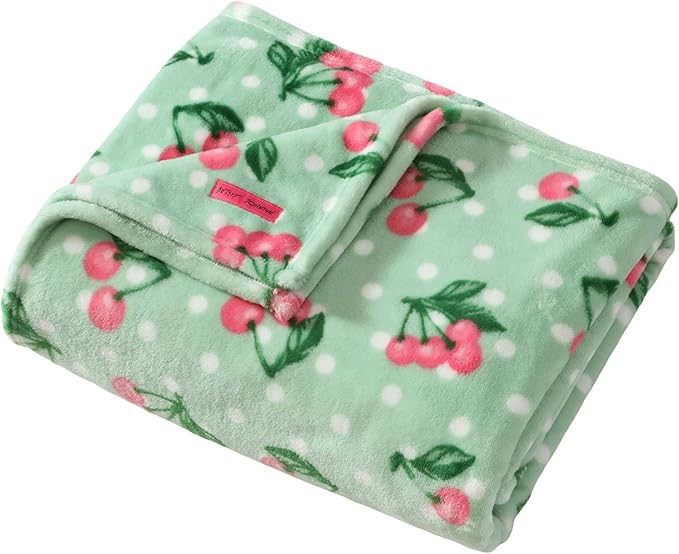 Betsey Johnson - Blanket, Buttery-Soft Throw Blanket for Couch or Bed, Boldly Plush & Oversized B... | Amazon (US)