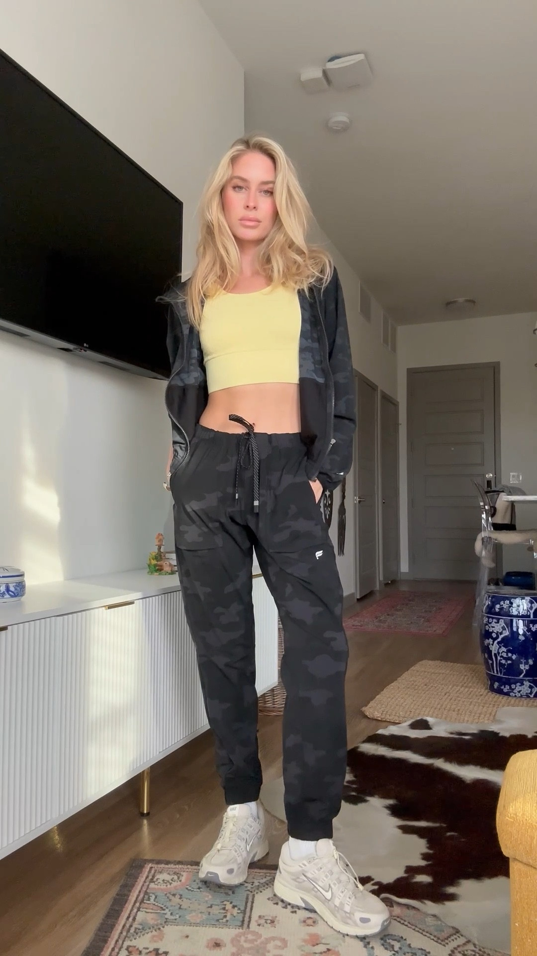 Sporty gal 💛👟

#LTKPetite #LTKselfcare #LTKActive