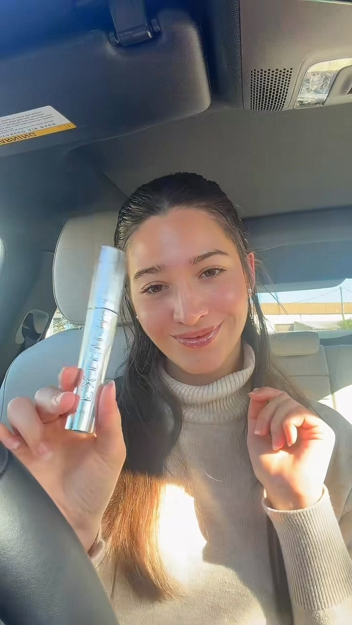 First Impressions 🫶 Running around, had to do my makeup in the car. I am obsessed with the new @lorealparis Extensionist Mascara!! 

Not your typical mascara color, went with 996 True Brown, and it is softer on the eyes. This mascara gives amazing volume without the spiderweb or clumpy look. The wand is nice and thin, with a curve to get the full lash. A bit harder to get off, but a good soak of micellar water helps. 

Linking my entire everyday makeup rountine!

Xo,
Lauren 

#LTKootd #LTKBeauty #LTKmorningroutine