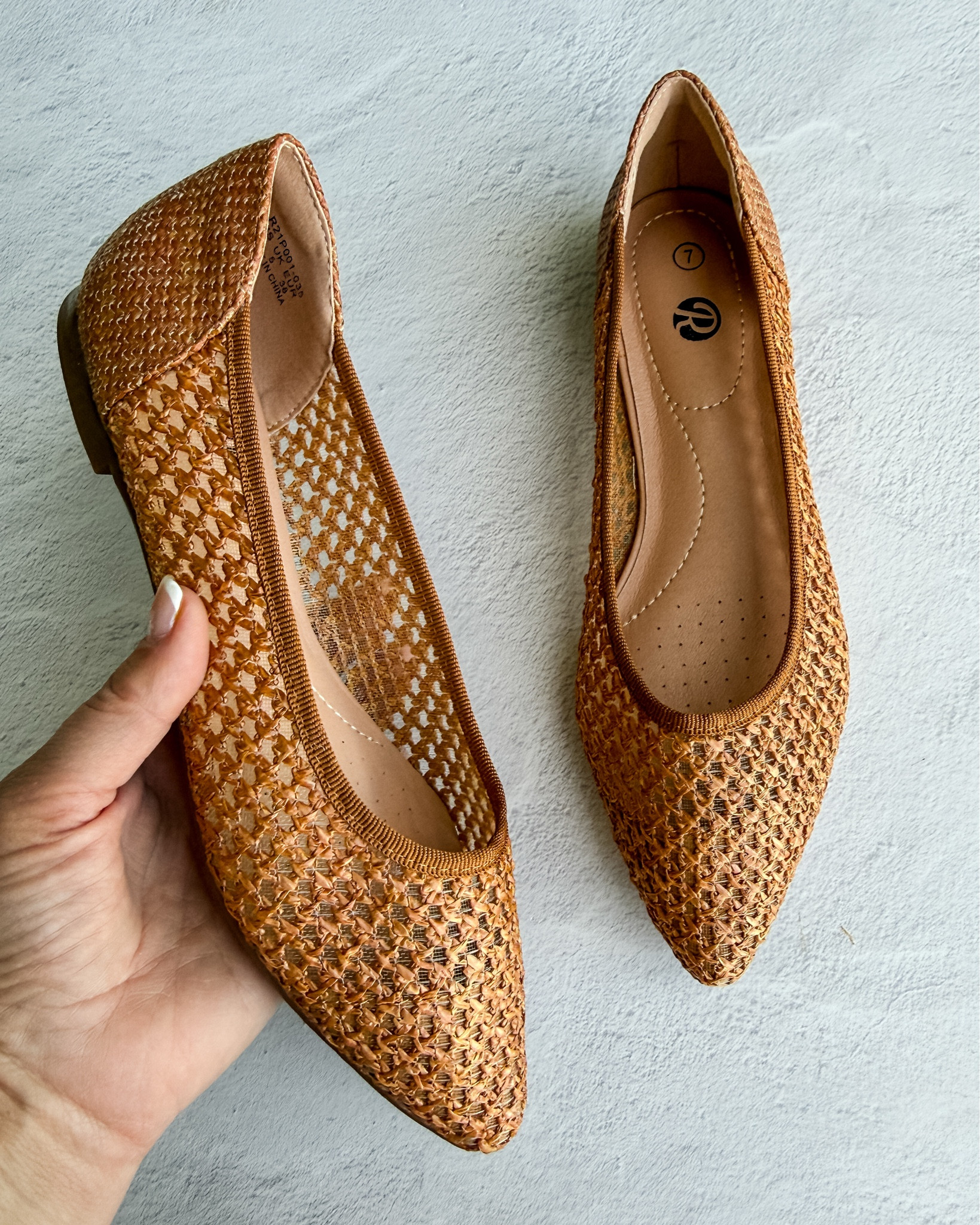 Rekayla Women's Flats Classic Pointed Toe Ballet Flats Shoes for Women

#LTKSeasonal #LTKOver40 #LTKWorkwear