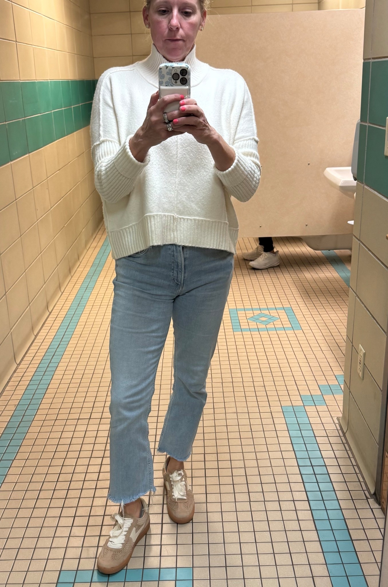 UC Boulder OOTD

#LTKMidsize #LTKOver40 #LTKStyleTip