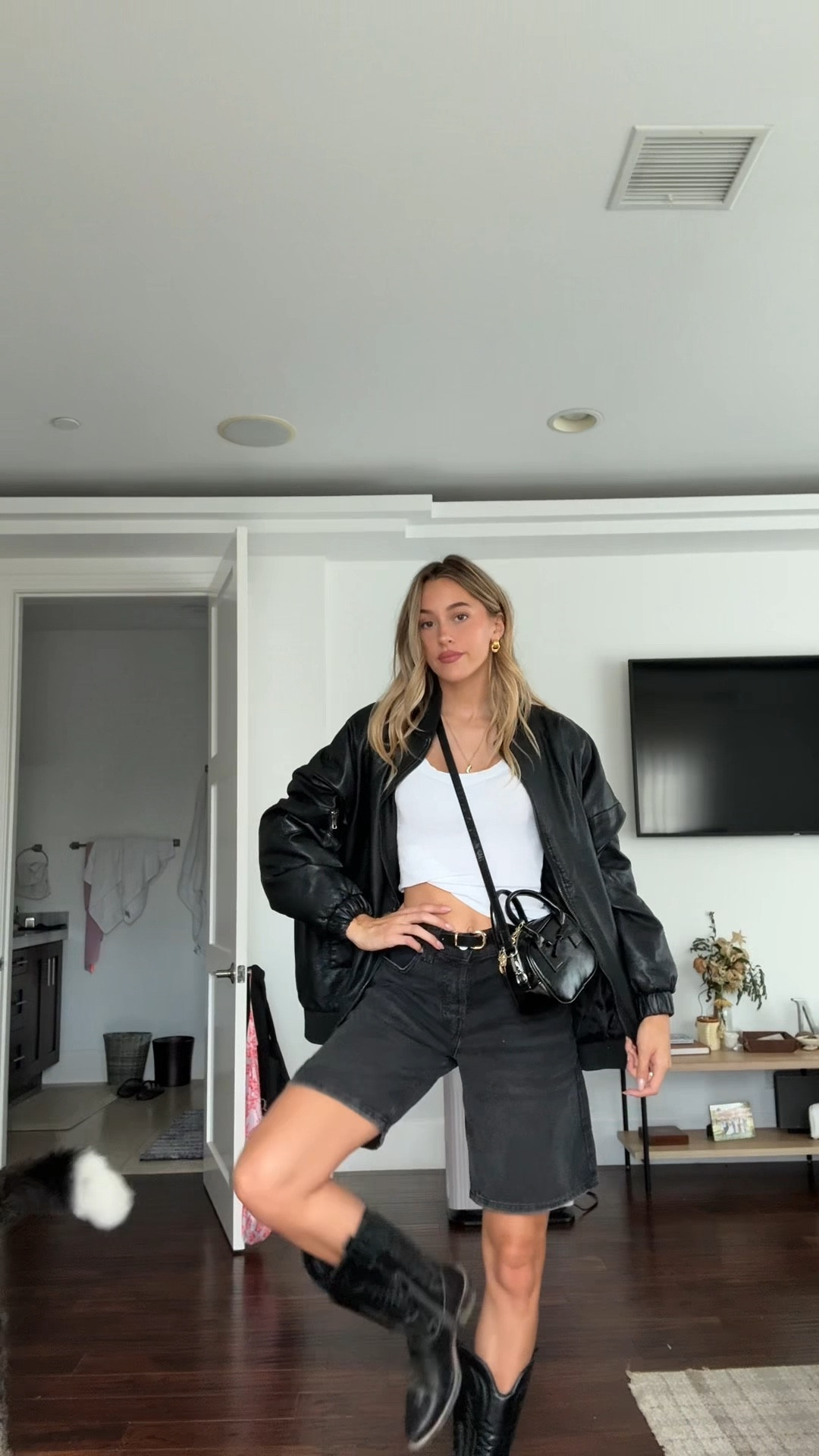 Festival get dressed with me!!!


Concert outfit, fail fashion, festival, cowboy boots fit, 

#LTKSeasonal #LTKU #LTKFallSale