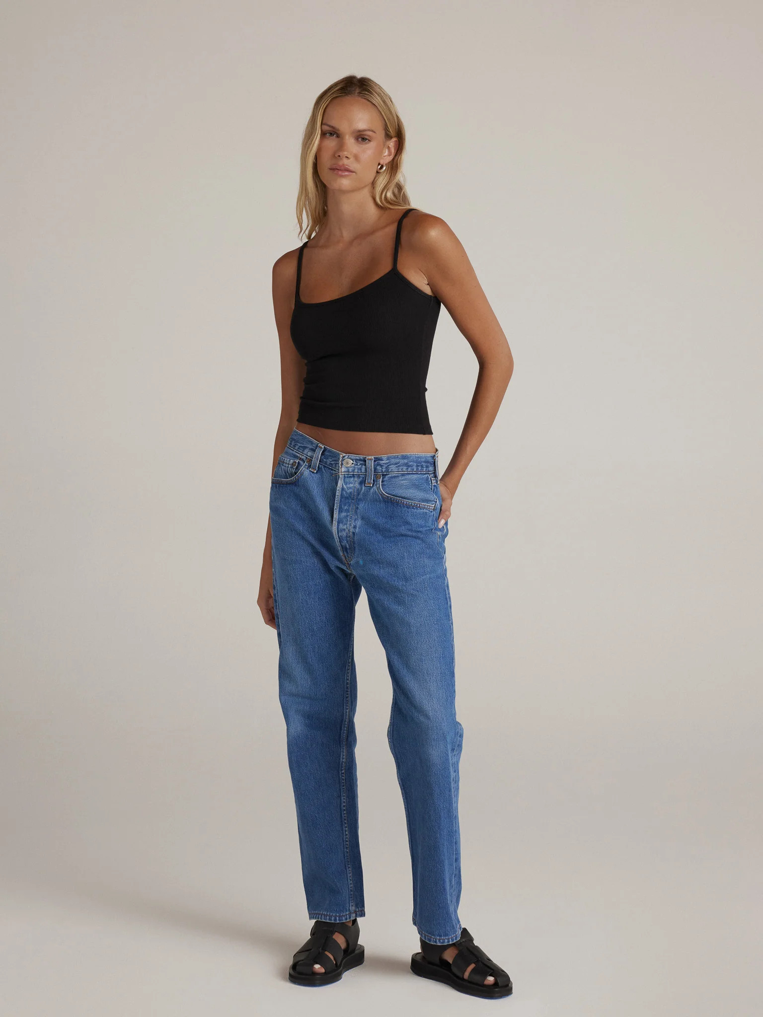 DONYA TANK / BLACK | CLYQUE