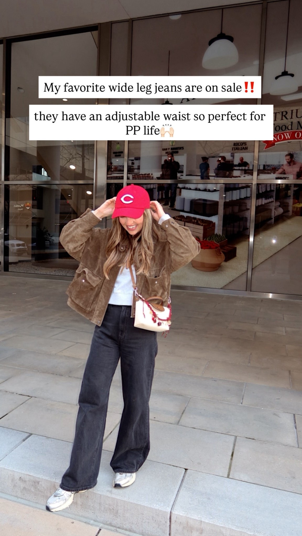 Cinch Waist Levi’s on sale!!
Size 27

#LTKSaleAlert #LTKootd #LTKmomlife