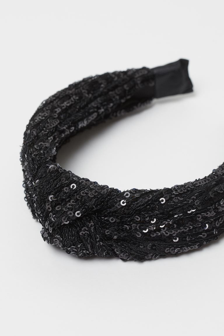 Hairband covered in sequined mesh with a decorative knot detail at top.
	Weight0.04 KGComposition... | H&M (US + CA)