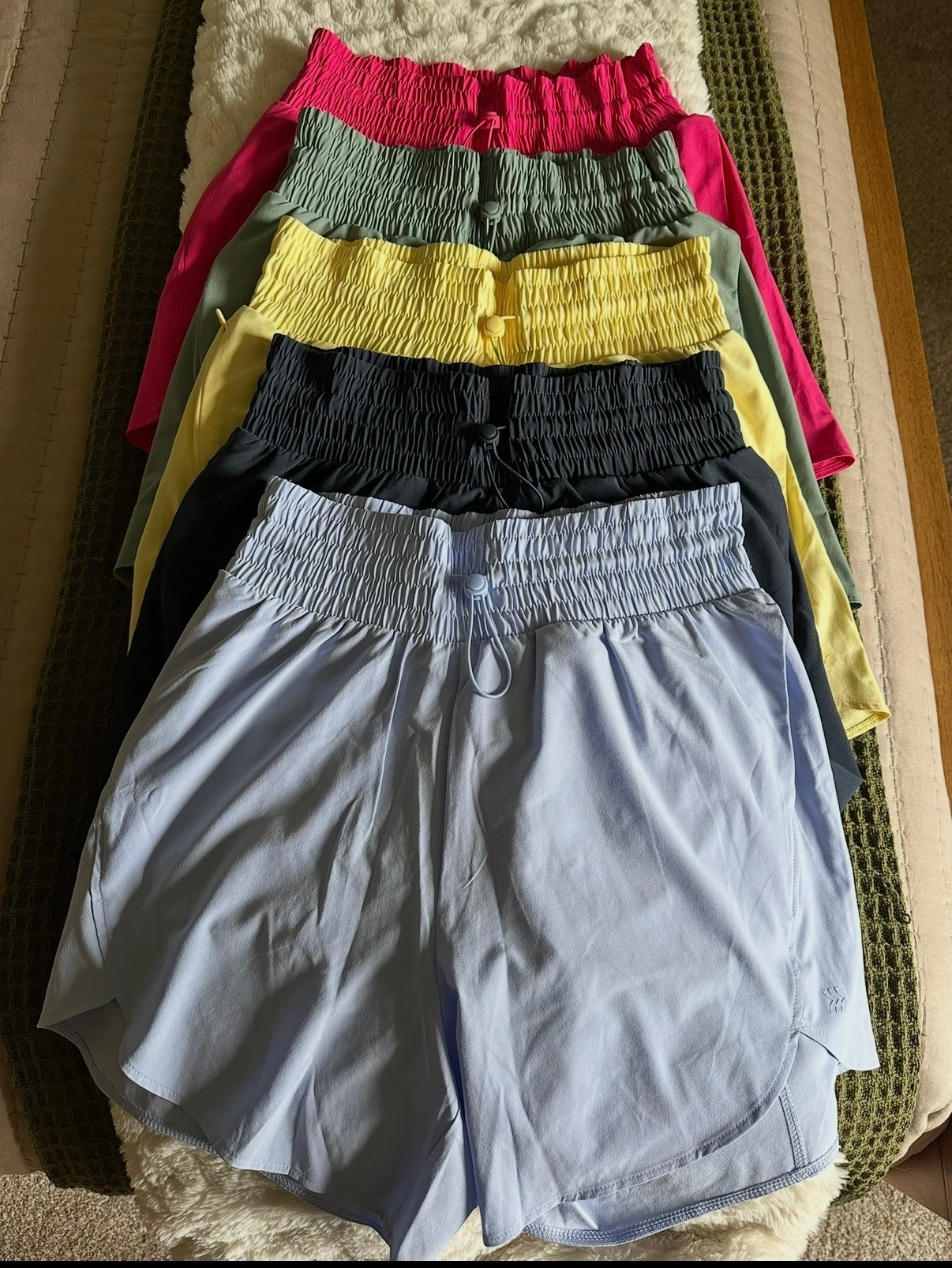 The best longer inseam athletic shorts are back!!!! I wear a small and they run a little big. 
