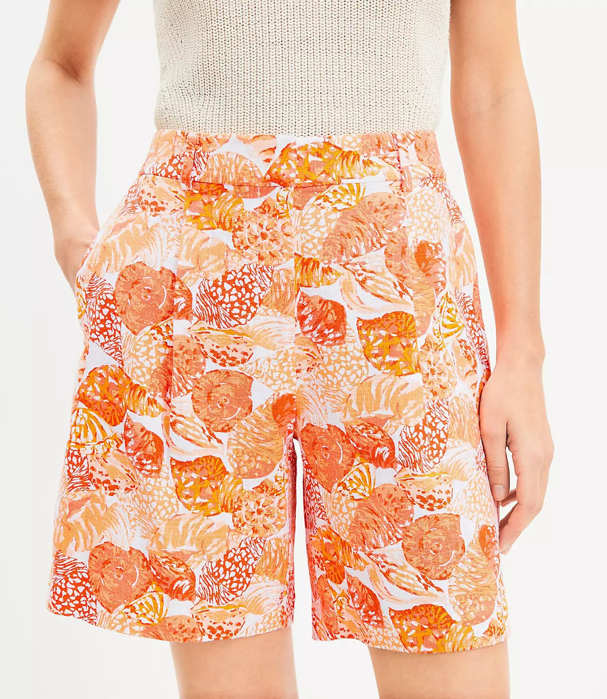 Peyton Shorts in Seashell Linen Blend | LOFT