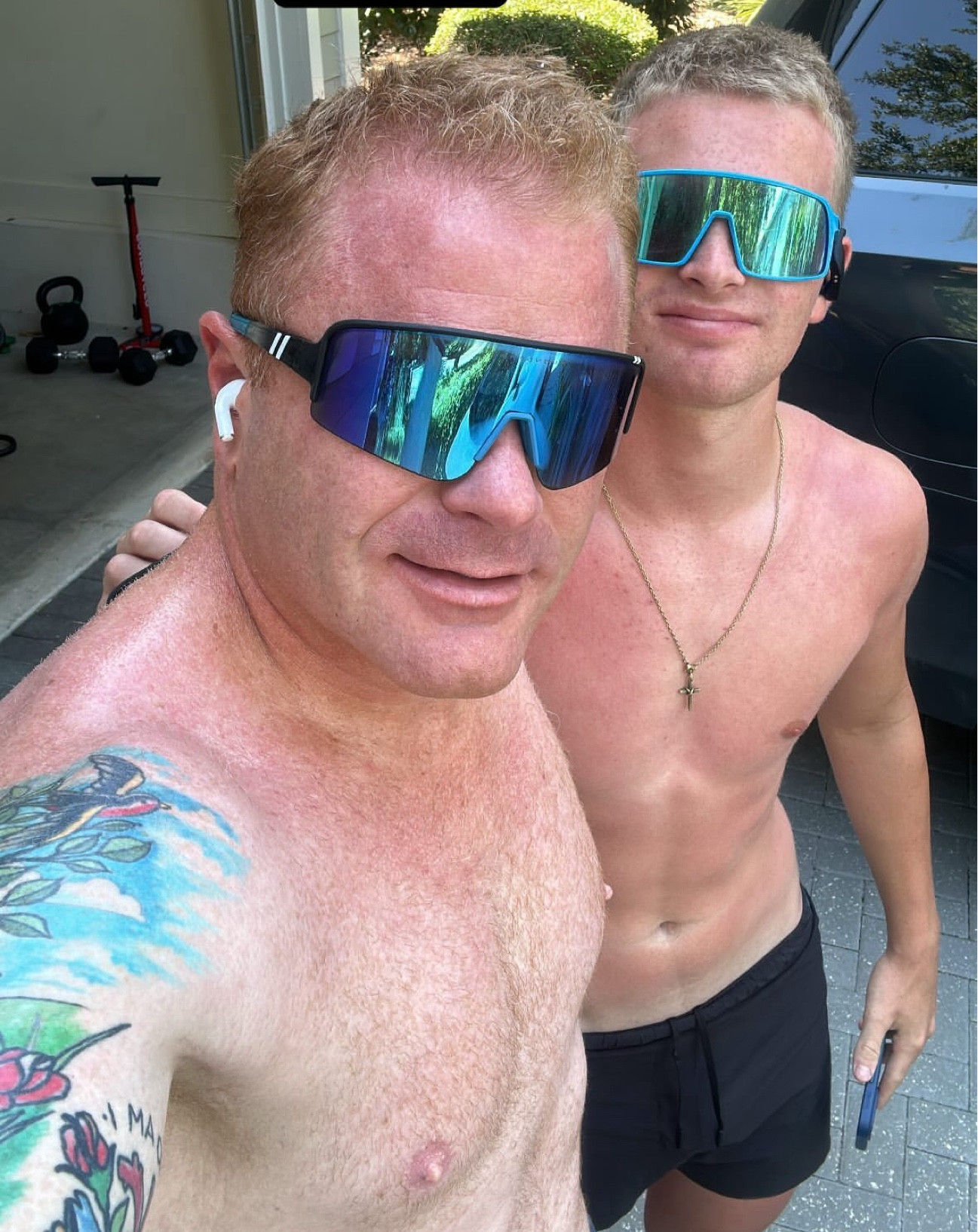 Men’s sunglasses 

#LTKSeasonal #LTKMens #LTKSummerSales