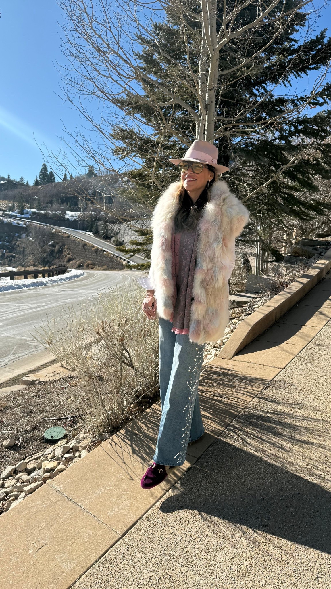 Sundance outfit ☀️❄️

#LTKdayinmylife #LTKValentine #LTKootd
