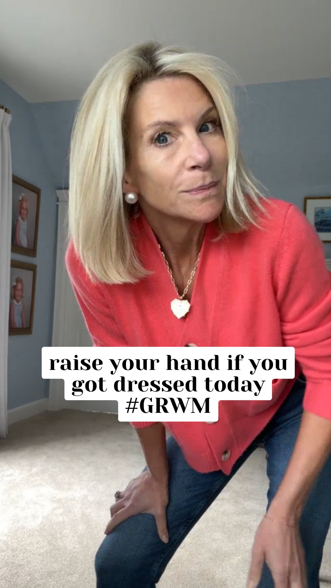 Here’s the thing: great style doesn’t need to shout.
A whisper of cashmere, a curated accessory (or three), and a tidy little flat? That’s quiet power, babe.

#LTKStyleTip