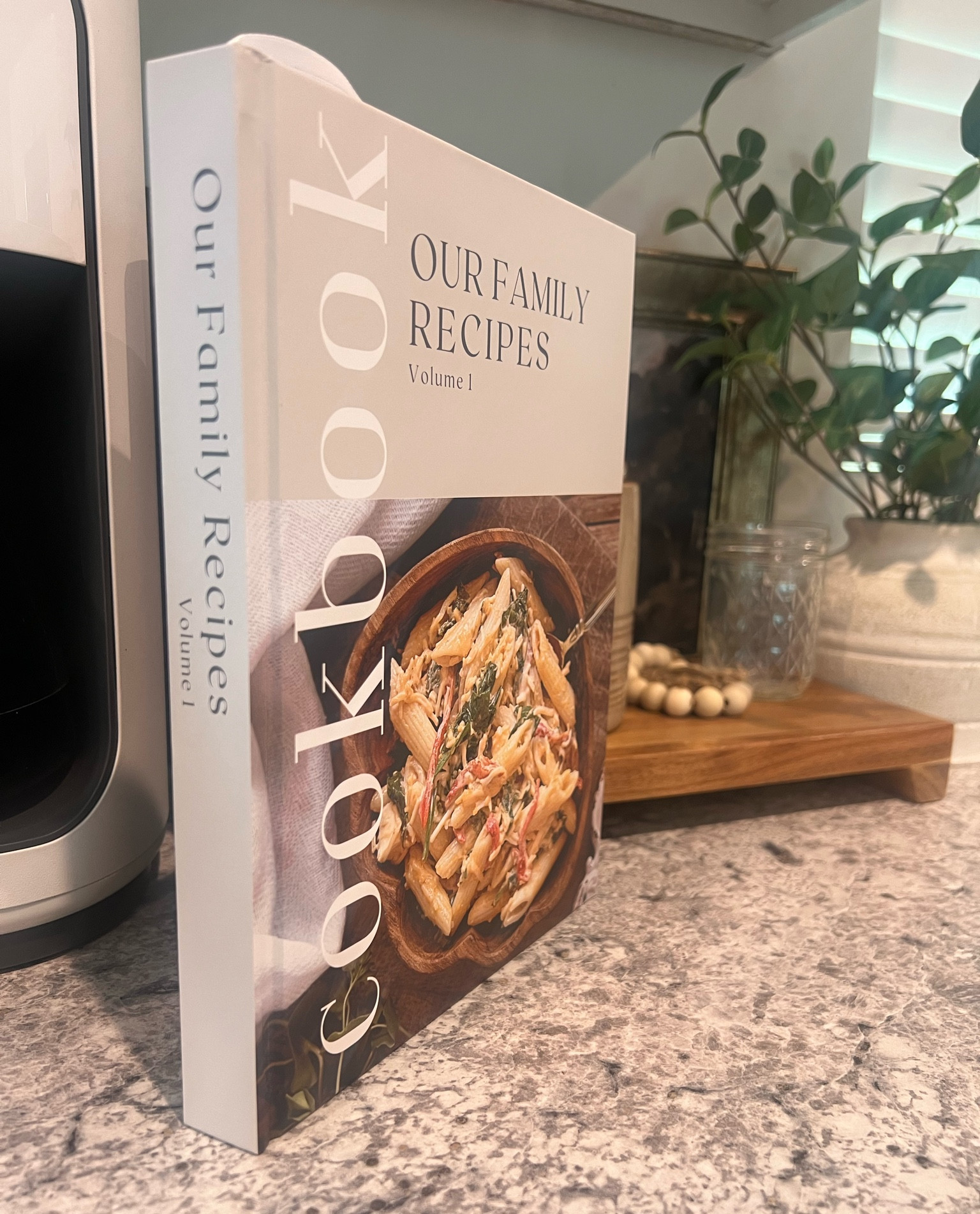 The cutest family recipe cookbook! 

#recipebook #cookbook #familyrecipebook #homefinds #amazonfind 

#LTKHome