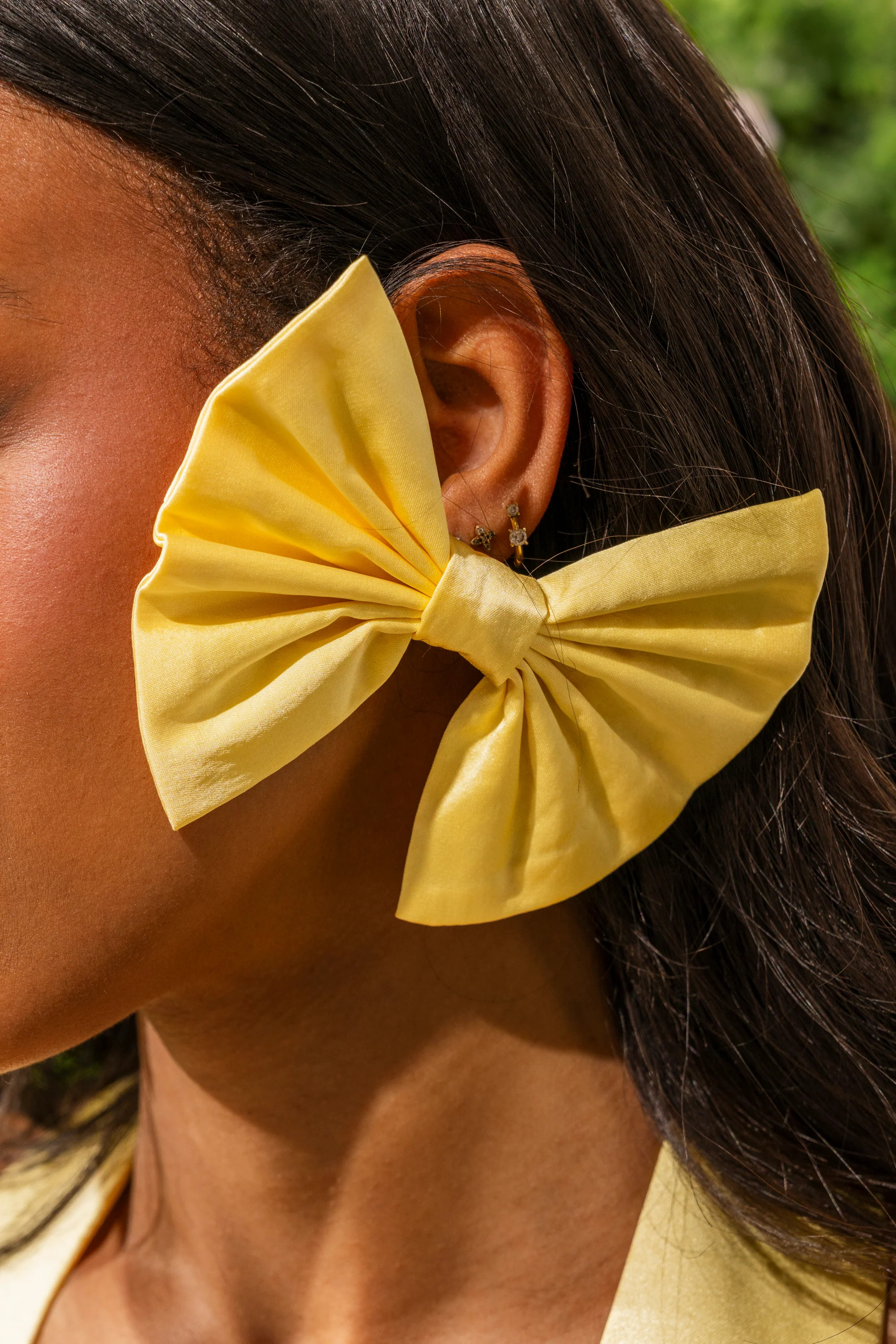 SPRING SZN BOW EARRINGS | AKIRA