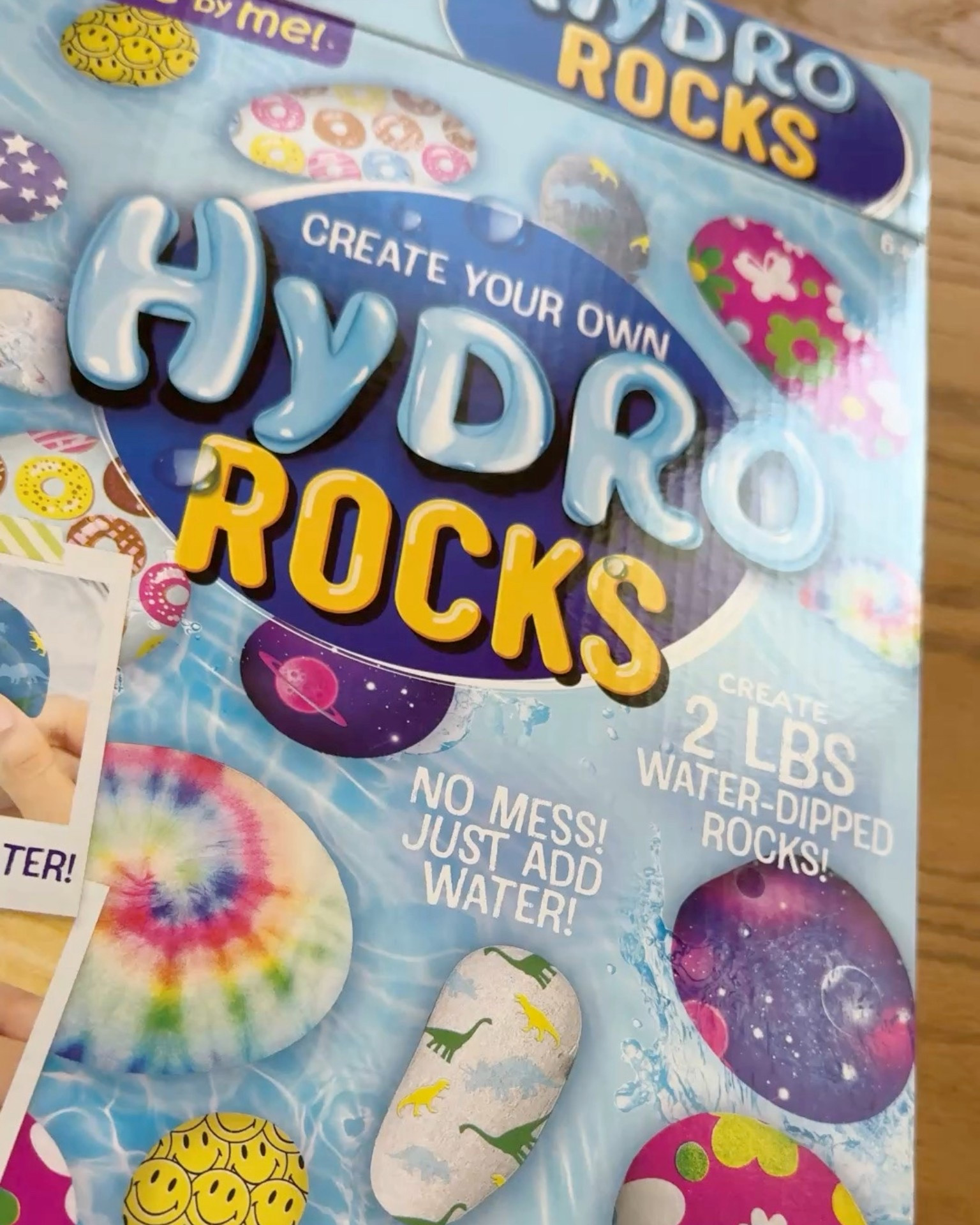 Such a simple activity.  It comes with rocks but if you need more you can just go find some outside! #kidsactivities

#LTKKids