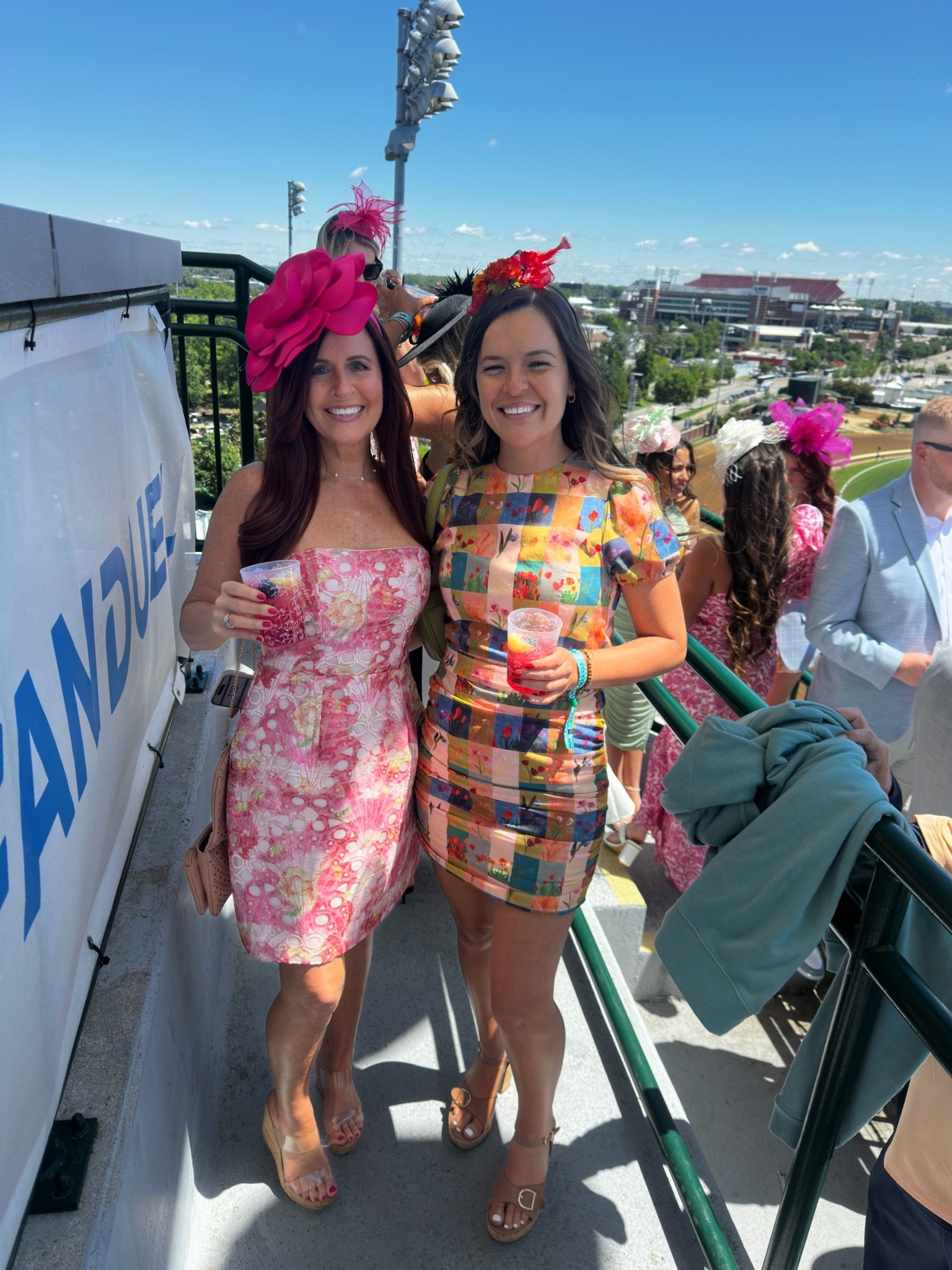 KY Derby/Thurby Racing 🏇

Spring dresses, dresses, Dillards

#LTKdayinmylife #LTKMothersDay #LTKPetite