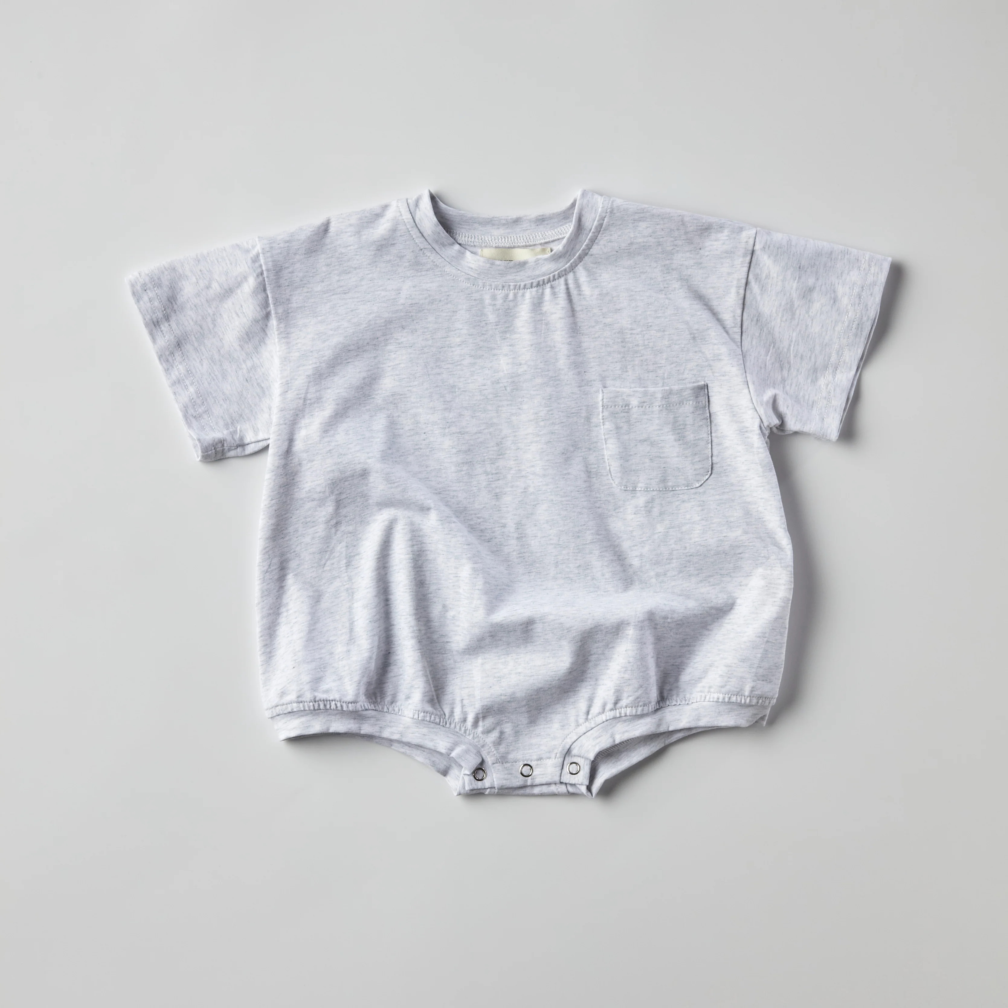 Cory Pocket Romper in Heather Grey | Baby and Toddler | WinnieandCrew.com | Winnie and Crew