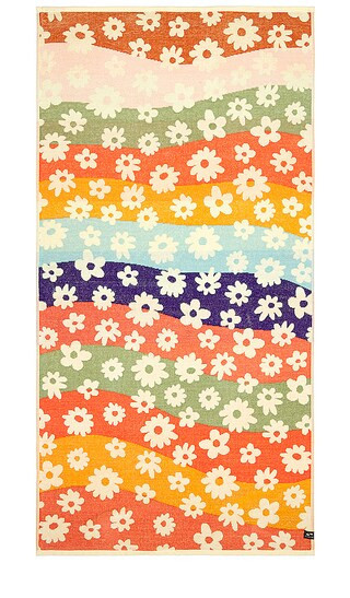 Slowtide Joplin Premium Woven Towel in Orange. | Revolve Clothing (Global)