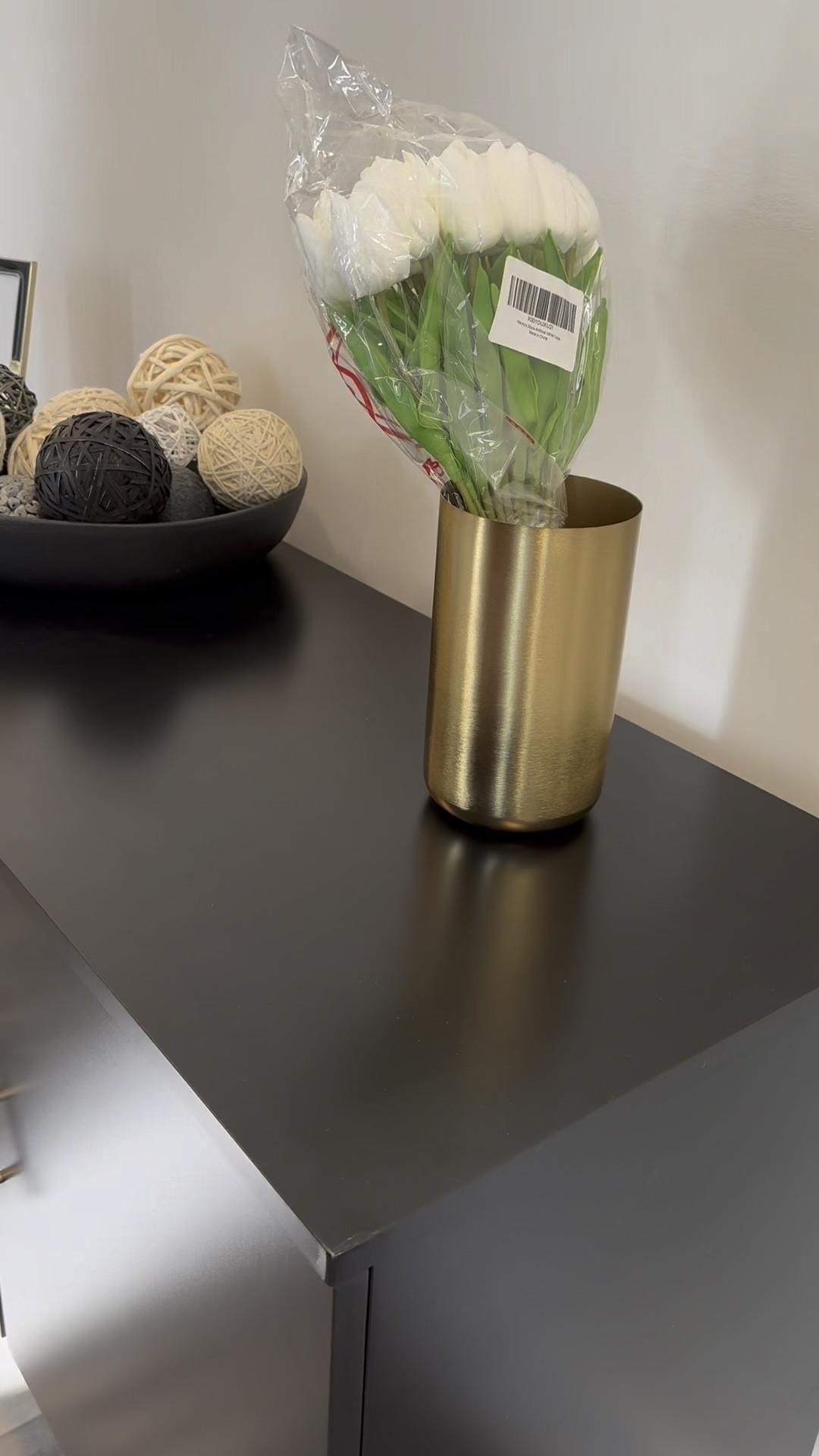 // ✨ BEST Fake Tulip’s EVER ✨//

These were so soft, bent like real ones and were super affordable. These were the winners after buying about 4 different options! No more dead flowers in my house 😂 

#LTKhome