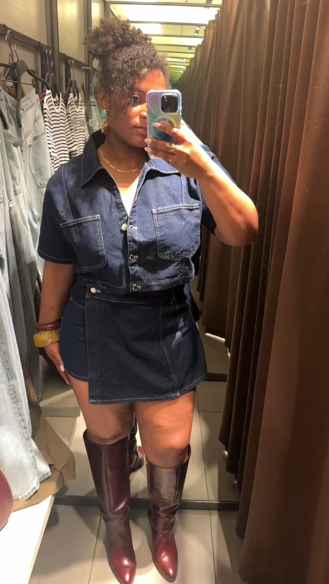 If I would’ve only seen this set on #Zara’s website, I NEVER would’ve gone for it! But it’s so cute! Definitely giving Cowgirl Chic 🤠 
—
I’m wearing a size XL in the top and a L in the Skort. I would go up a size though if purchased, it was a little too short for my liking 

#LTKMidsize #LTKFestival #LTKSeasonal