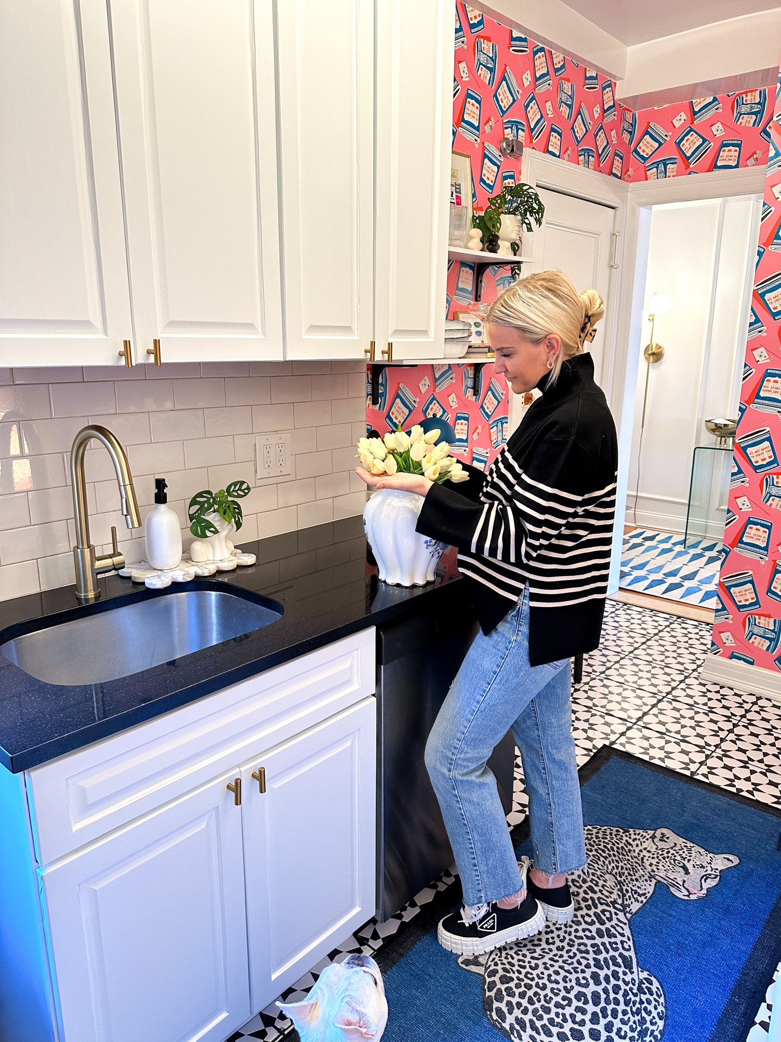 Renter friendly kitchen upgrades! #kitchendecor #homedecor #interiordesign

#LTKunder100 #LTKunder50 #LTKhome