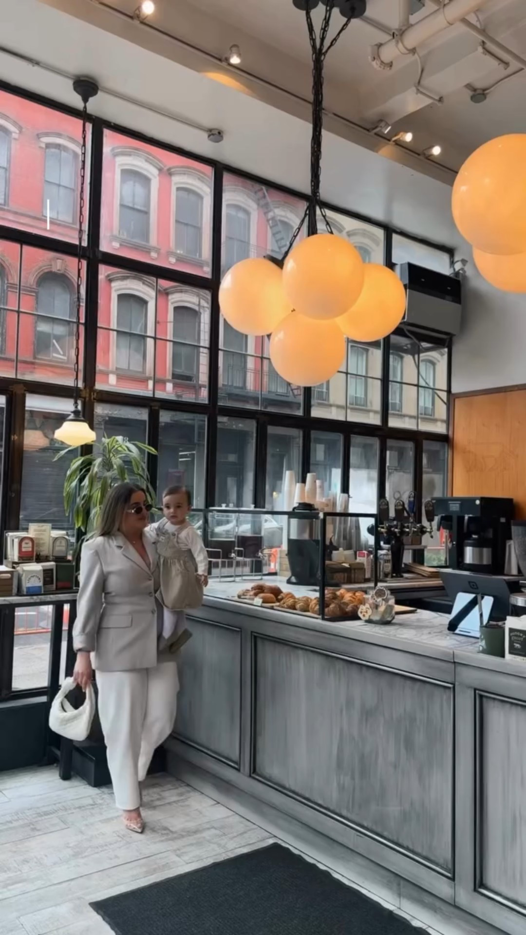 Aya & Nani ☕️🥐